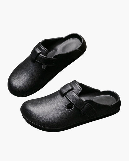 Klassische wasserdichte Buckle Clogs